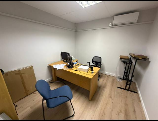 102M² WAREHOUSE TO LET IN MARCONI BEAM INDUSTRIA